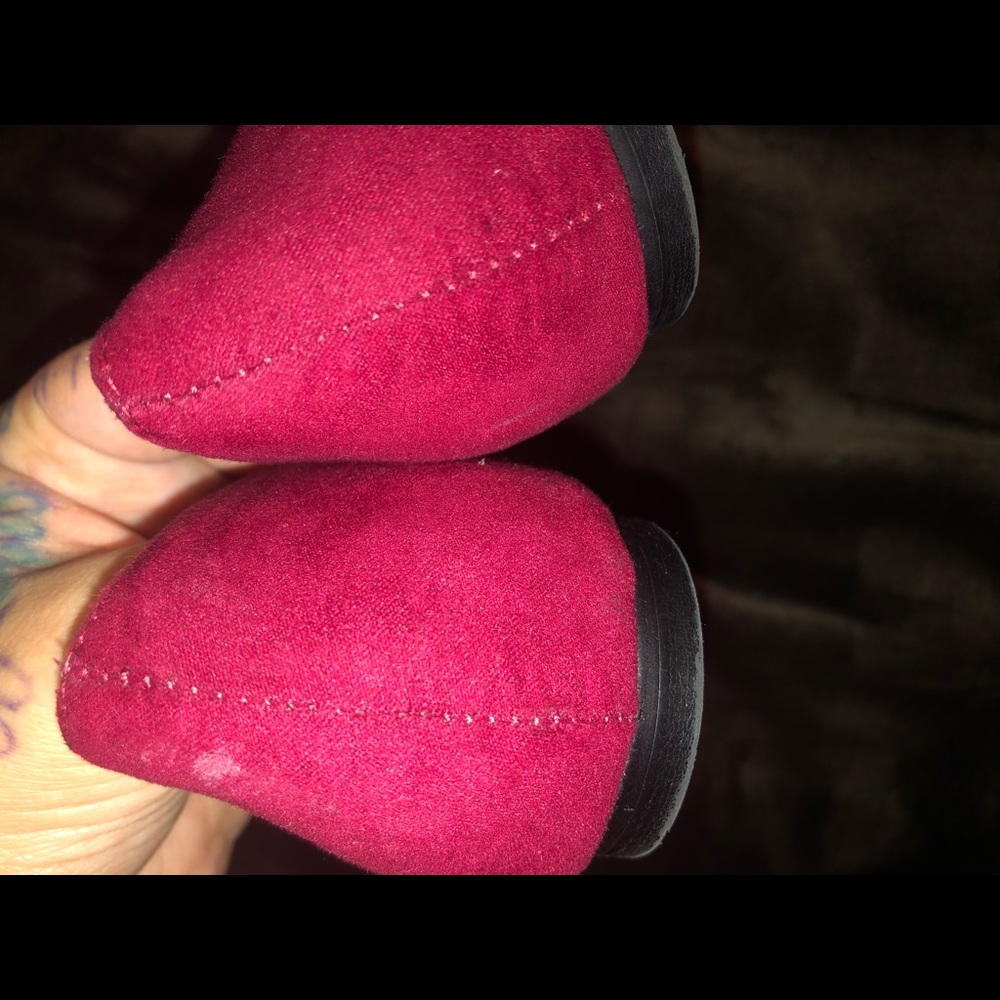 Red suede flats - Picture 4 of 4